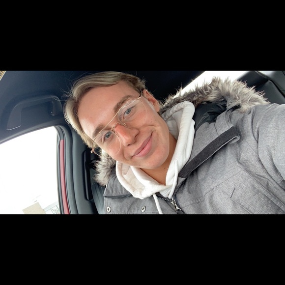 Meet your Posher, Nathan - Picture 1 of 1